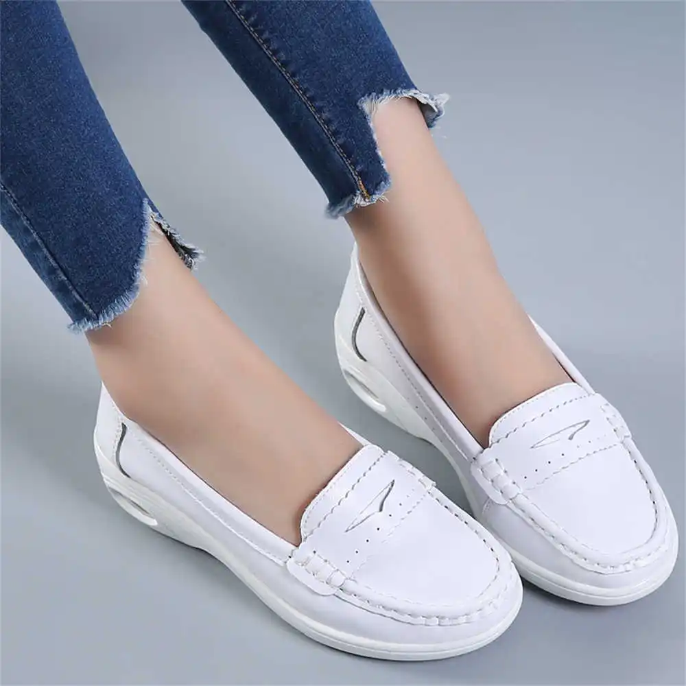 Thick Sole Slipon White Traine – Tech Office Wear Men recenzja i cena