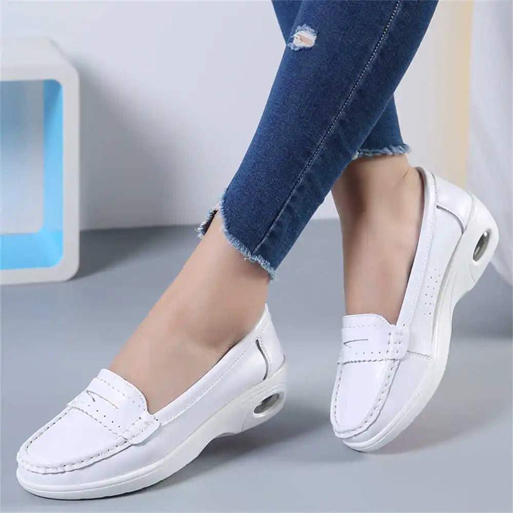 Thick Sole Slipon White Traine – Tech Office Wear Men recenzja i cena